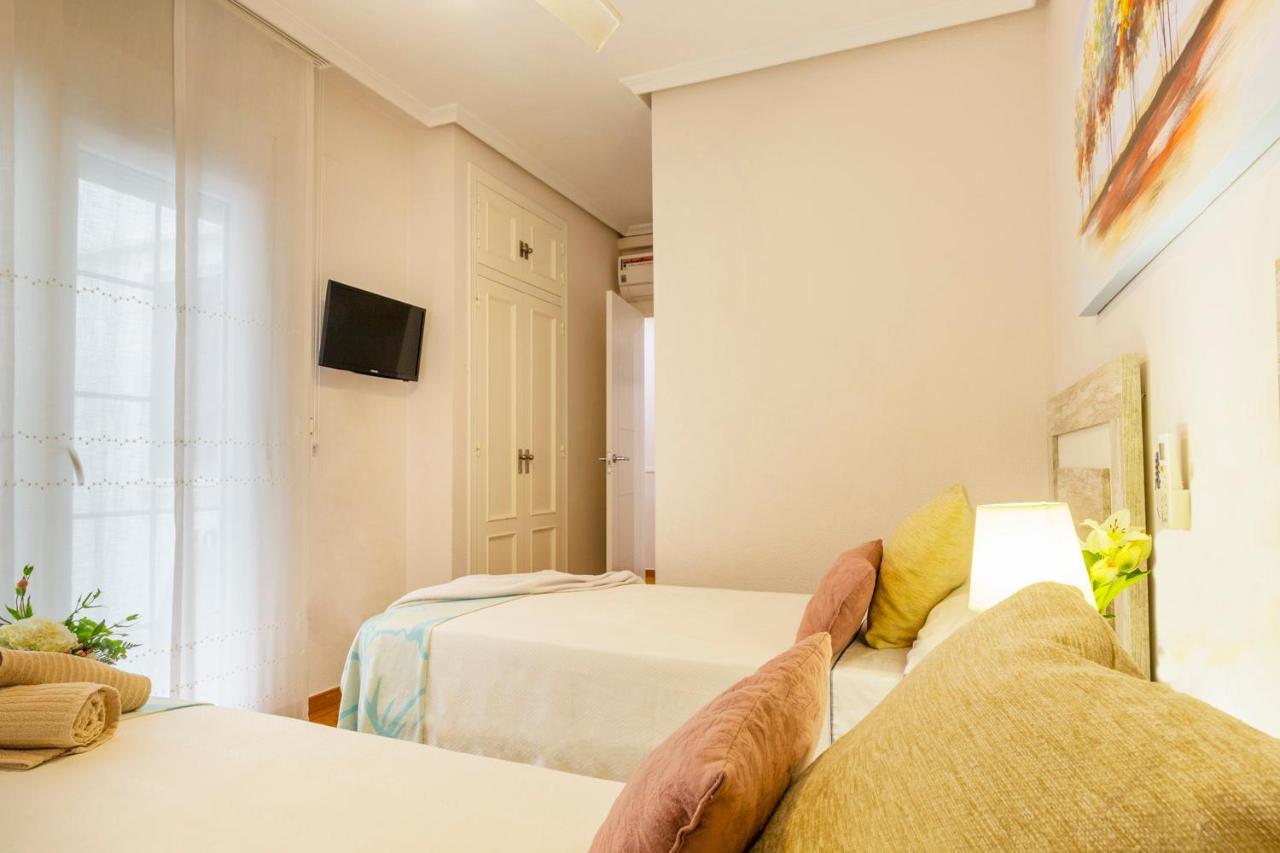 Apartamento Pink Sweet Home Torrevieja Ngoại thất bức ảnh