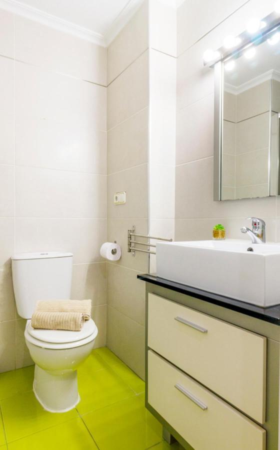 Apartamento Pink Sweet Home Torrevieja Ngoại thất bức ảnh