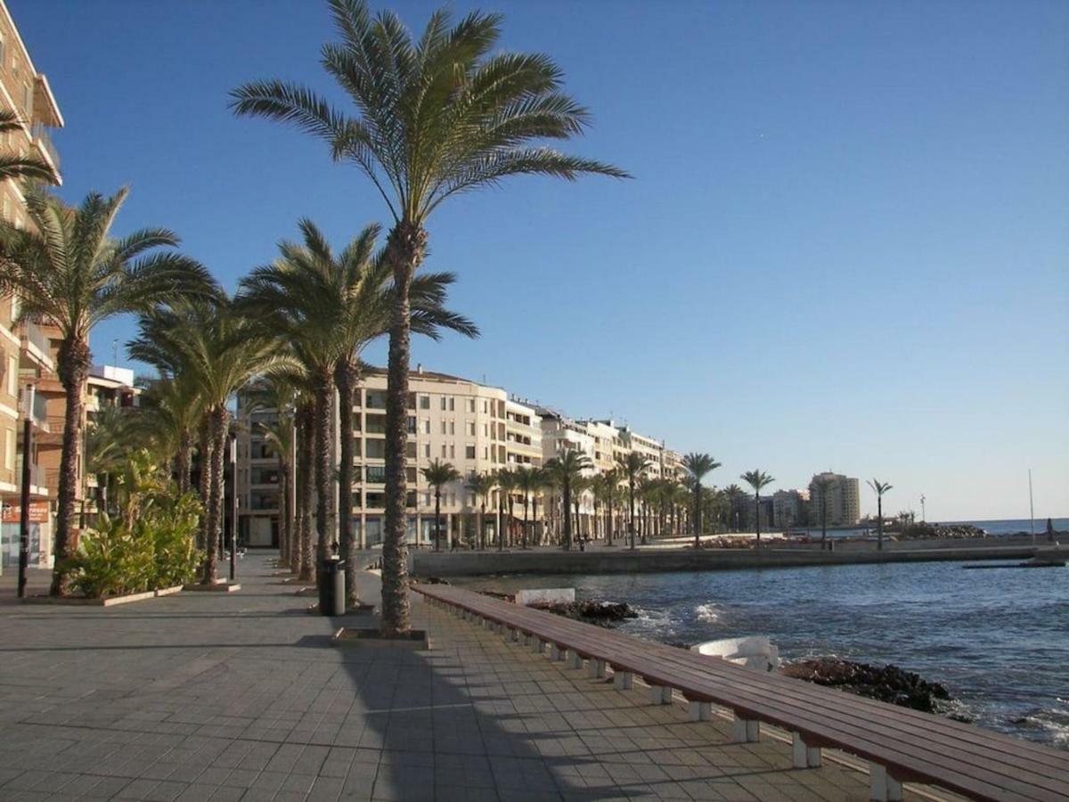 Apartamento Pink Sweet Home Torrevieja Ngoại thất bức ảnh