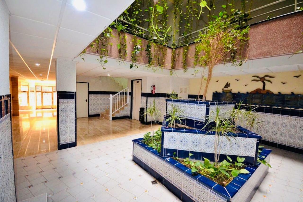 Apartamento Pink Sweet Home Torrevieja Ngoại thất bức ảnh
